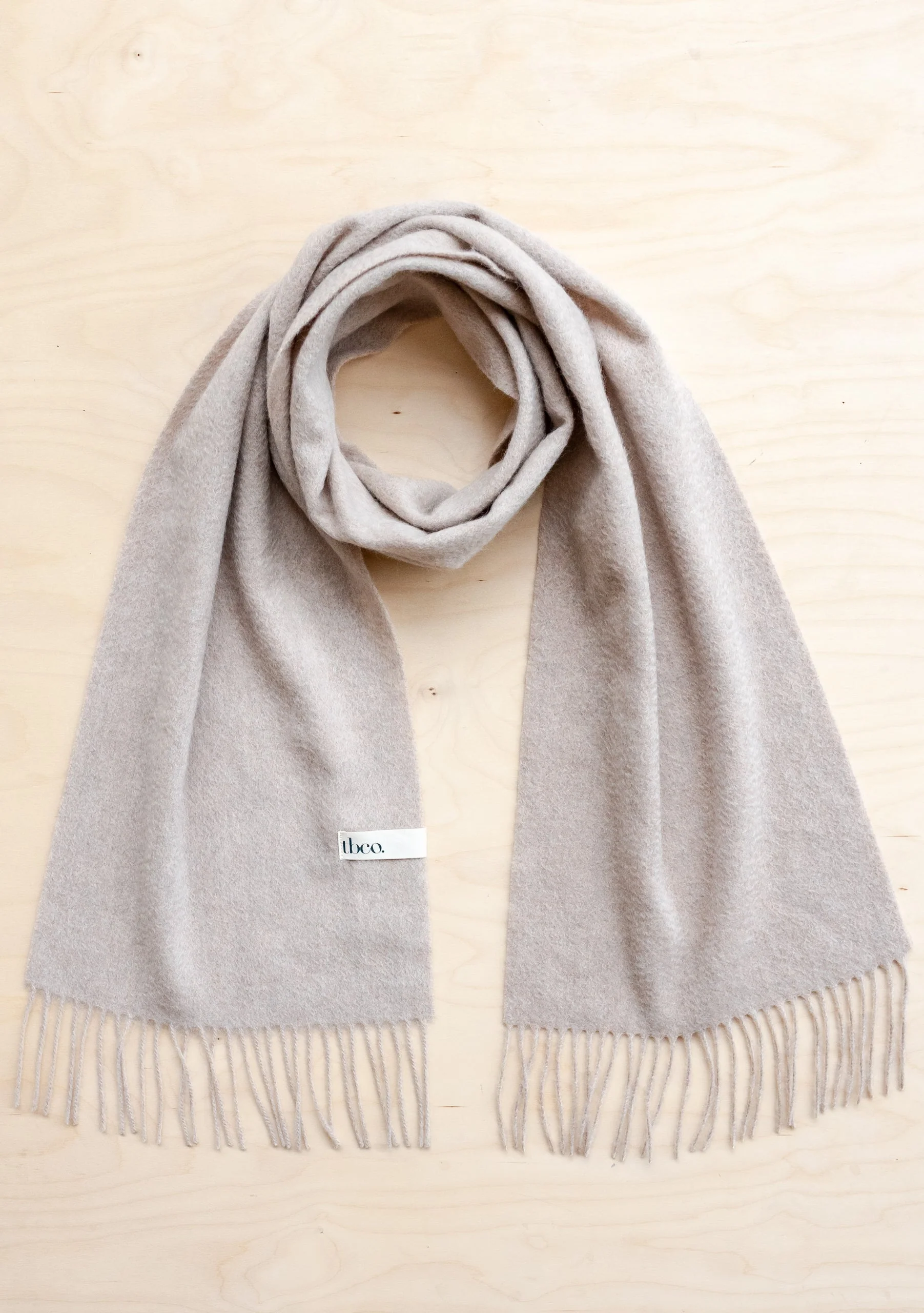 Men's Cashmere Scarf in Oatmeal Melange - Image 2