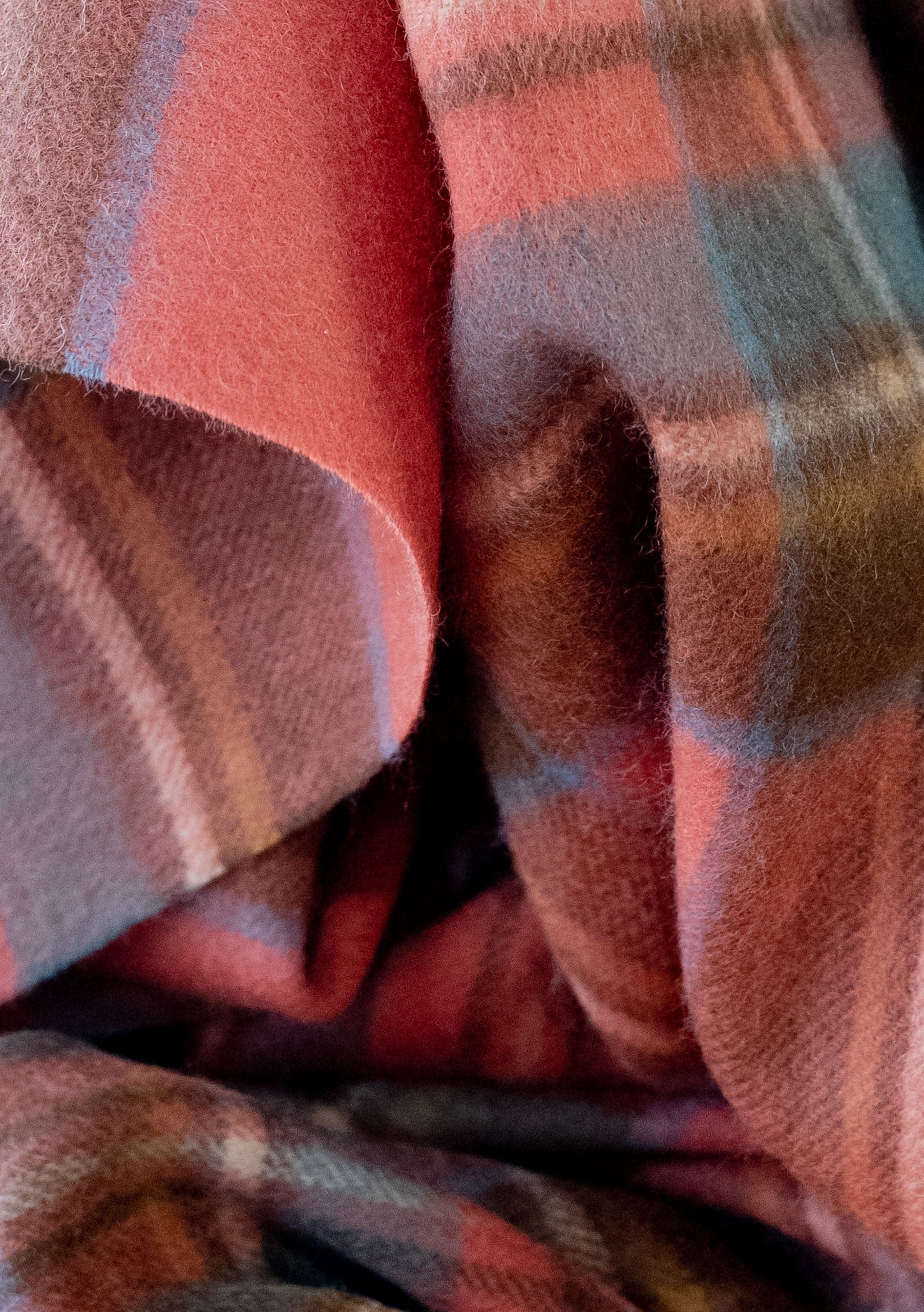 Men's Lambswool Scarf in Stewart Royal Antique Tartan - Image 4