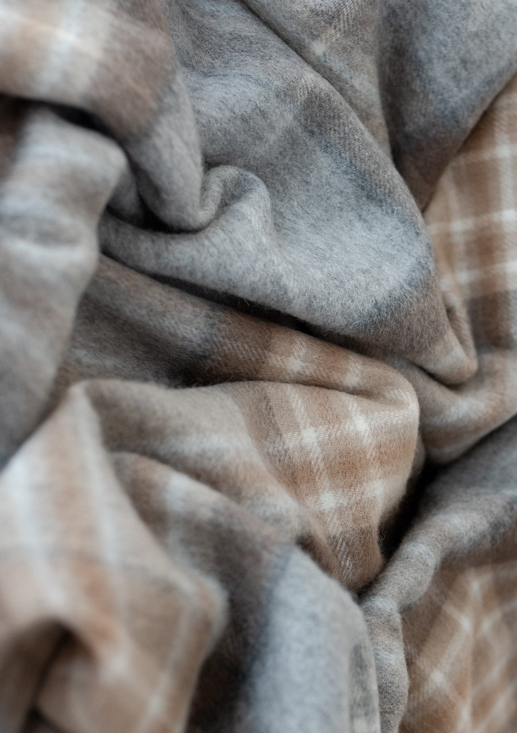 Lambswool Scarf in Mackellar Tartan - Image 4